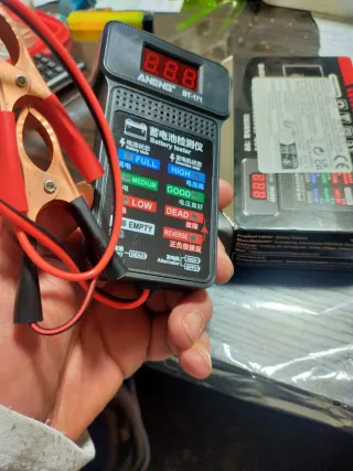 Medidor Carga Baterías ANENG BT-171, Nuevos