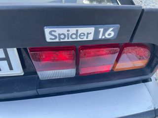 Alfa Romeo Spider 1983