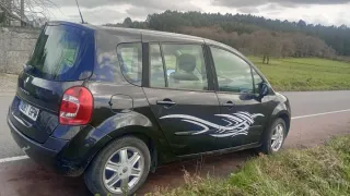 Renault gran modus  Renault gran modus  2009