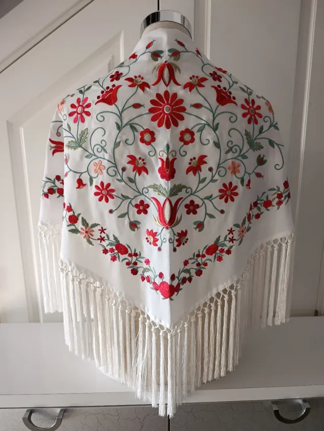 Mantoncillo de flamenca