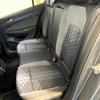 Volkswagen Golf RLINE