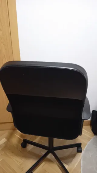 Silla de oficina Ikea negra