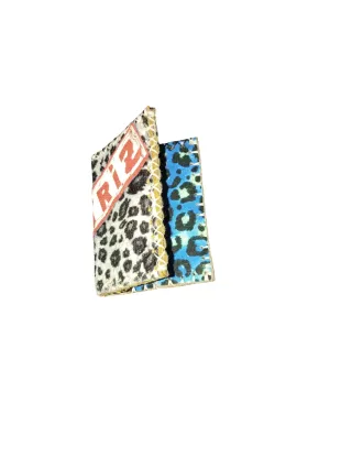 Cartera punk con estampado de leopardo