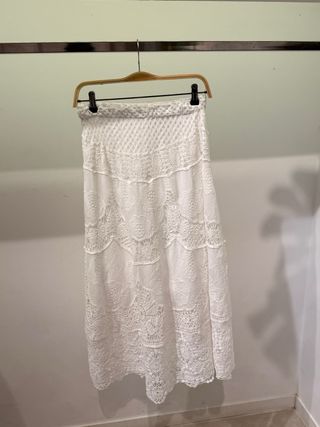 Falda larga crochet blanca