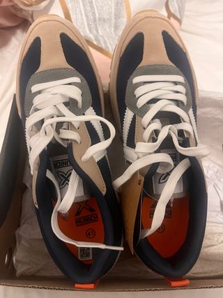 Zapatillas Munich Beige y Azul Talla 41