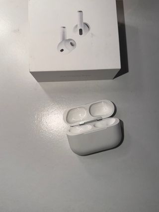 Estuche AirPods Pro 3ª Gen (16 días uso)