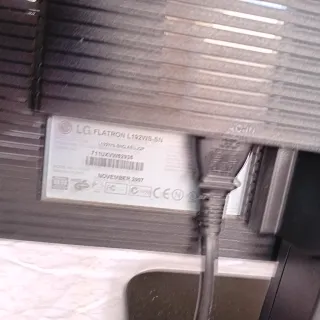 Monitor LG FLATRON L192 WS