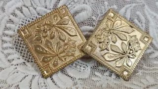 Hebilla capa pañuelo antigua metal S.XIX