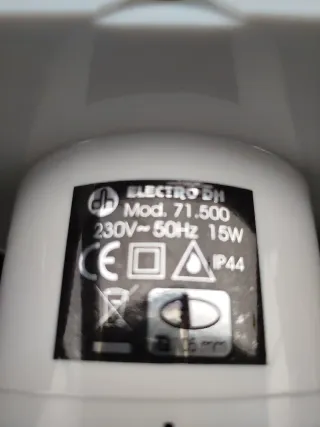 Extractor de baño blanco