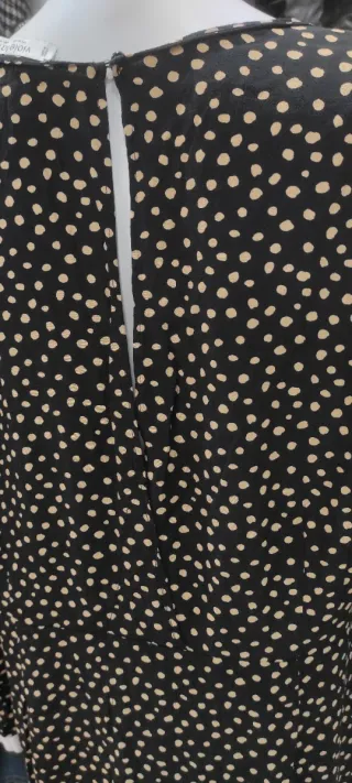 Vestido topos Violeta by Mango