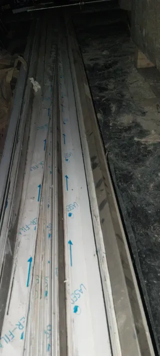 40 Ángulos d Acero Inoxidab. acabado Satinado 3mts