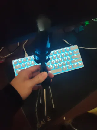 Micrófono T'nb Influencer con Trípode