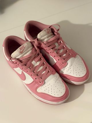 Nike Dunk Low rosas y blancas Talla 42