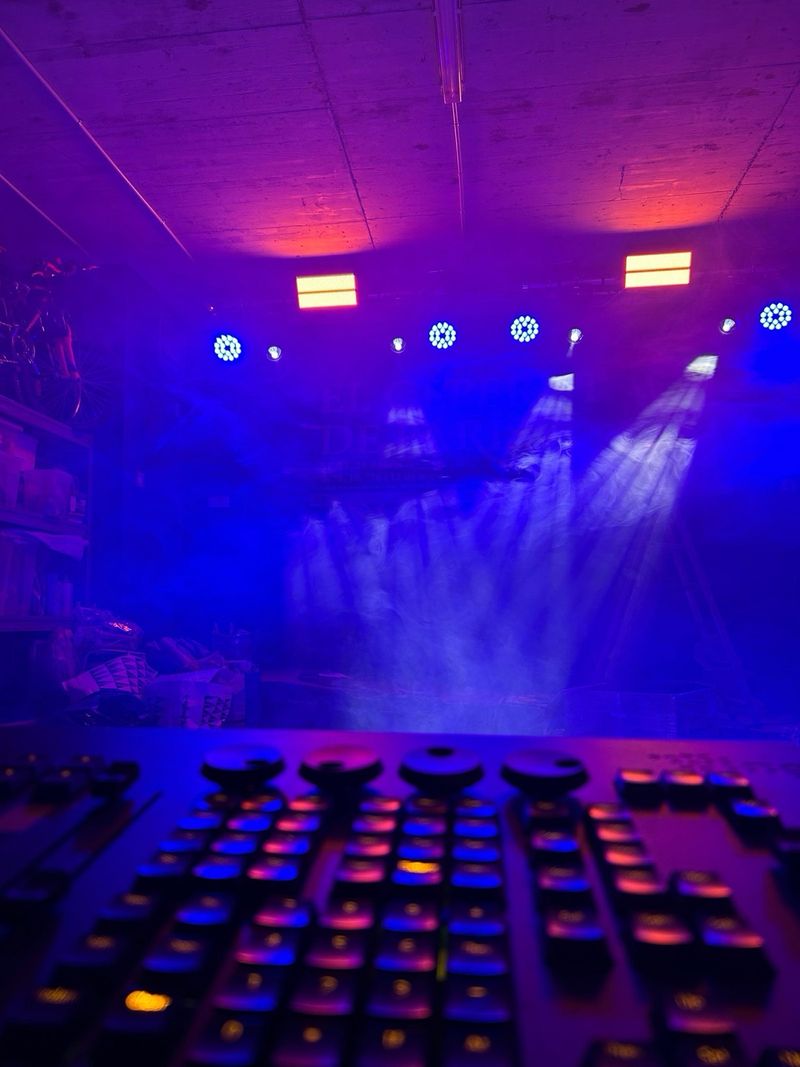 Alquiler de Sonido y Luces para Eventos afbeelding 3