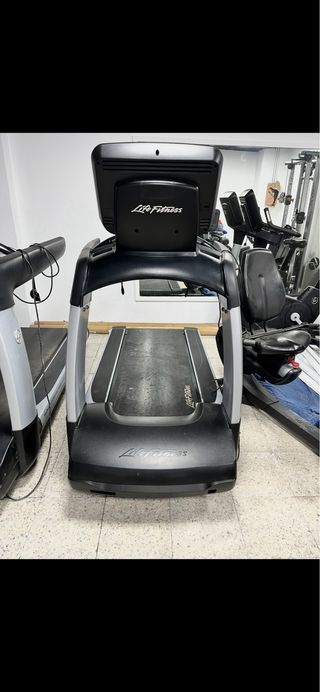 Cinta de correr Life Fitness profesional