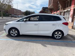 KIA Carens 2015