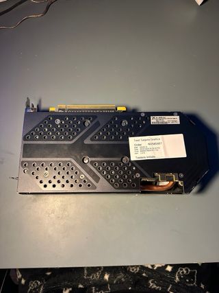 XFX RX 590 8GB Tarjeta Gráfica (no funciona normal