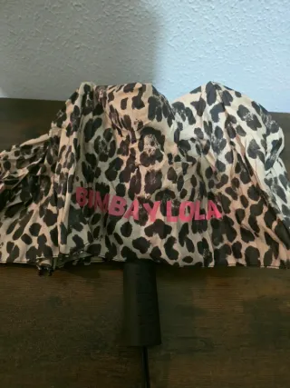 Paraguas Bimba y Lola estampado leopardo