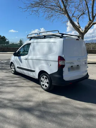 ¡Alquiler sin conductor furgoneta!