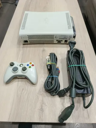 Xbox 360 Blanca con Mando