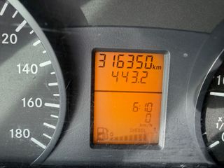 Mercedes Sprinter L2-H2 Furgon 311CDI 3Plazas