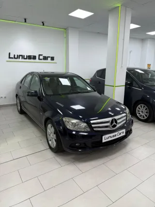 Mercedes-Benz Clase C Automático