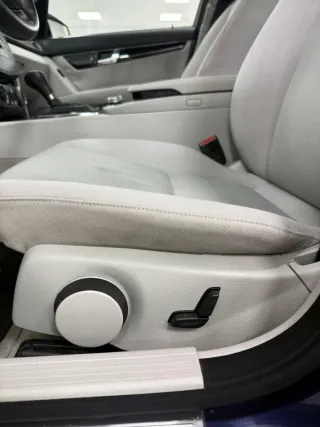 Mercedes-Benz Clase C Automático