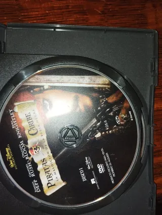 DVD Piratas del Caribe: La Maldición de la Perla N