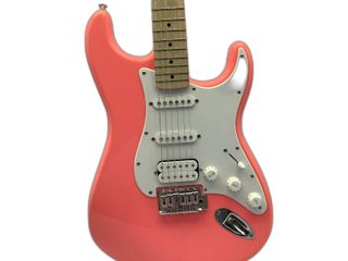 E635524-0 Guitarra Electrica Squier Stratocaste