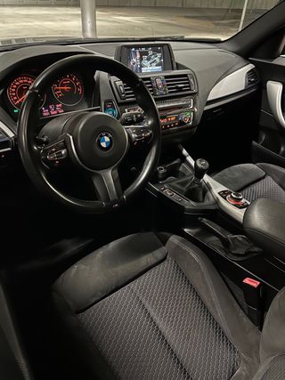 BMW M135i PERFORMANCE