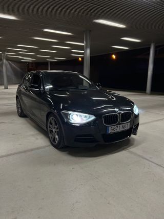 BMW M135i PERFORMANCE