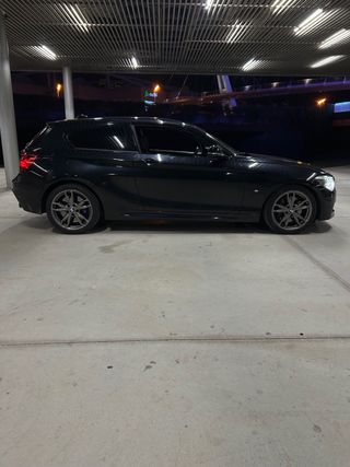 BMW M135i PERFORMANCE