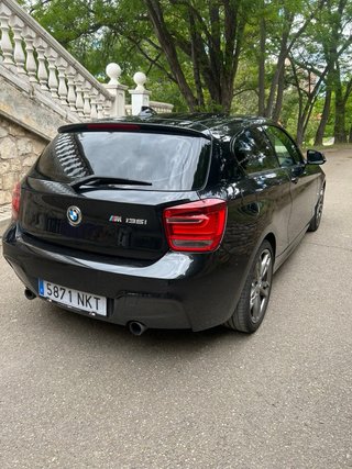 BMW M135i PERFORMANCE