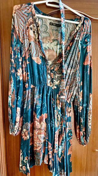 Vestido estampado floral talla L