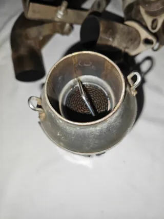 Escape Austin Racing Honda CB650R con catalizador