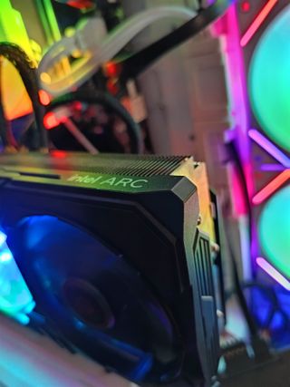 ASRock Intel Arc A770 Phantom Gaming