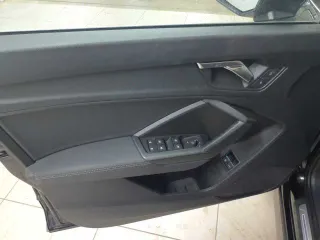 Audi Q3 Q3 45 TFSIe S tronic Navi LED