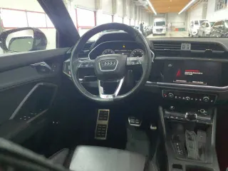 Audi Q3 Q3 45 TFSIe S tronic Navi LED