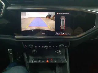 Audi Q3 Q3 45 TFSIe S tronic Navi LED