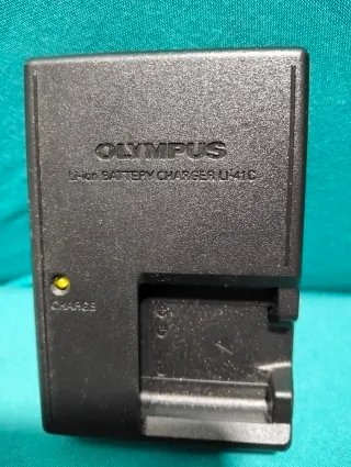 Cargador Olympus LI-41C