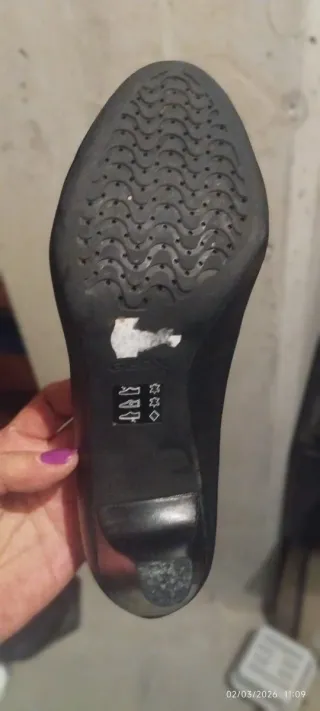 Zapatos de tacón negros con plataforma