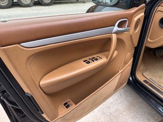 Porsche Cayenne S 4.5V8