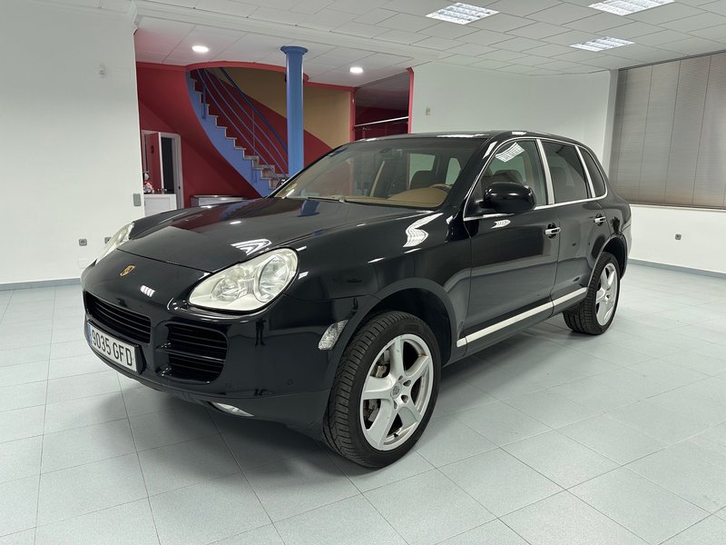 Porsche Cayenne S 4.5V8 - foto 1