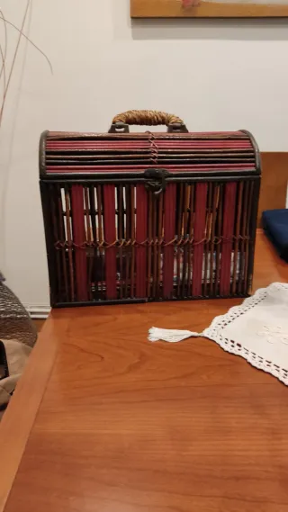 Maletín de madera y bambú