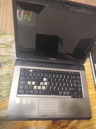 Despiece de 7 Portátiles.