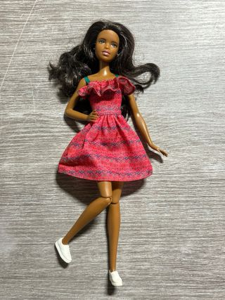 Lote de jugetes muñecas Ken, barbie, otros 15€