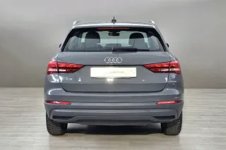 Audi Q3 45 TFSI PHEV e S Tronic Business