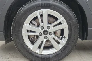 Audi Q3 45 TFSI PHEV e S Tronic Business