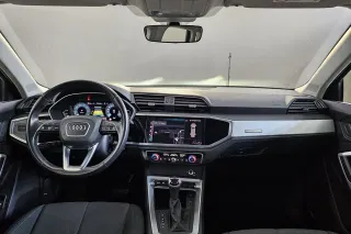 Audi Q3 45 TFSI PHEV e S Tronic Business