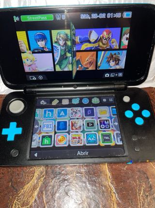 Nintendo 2DS XL
